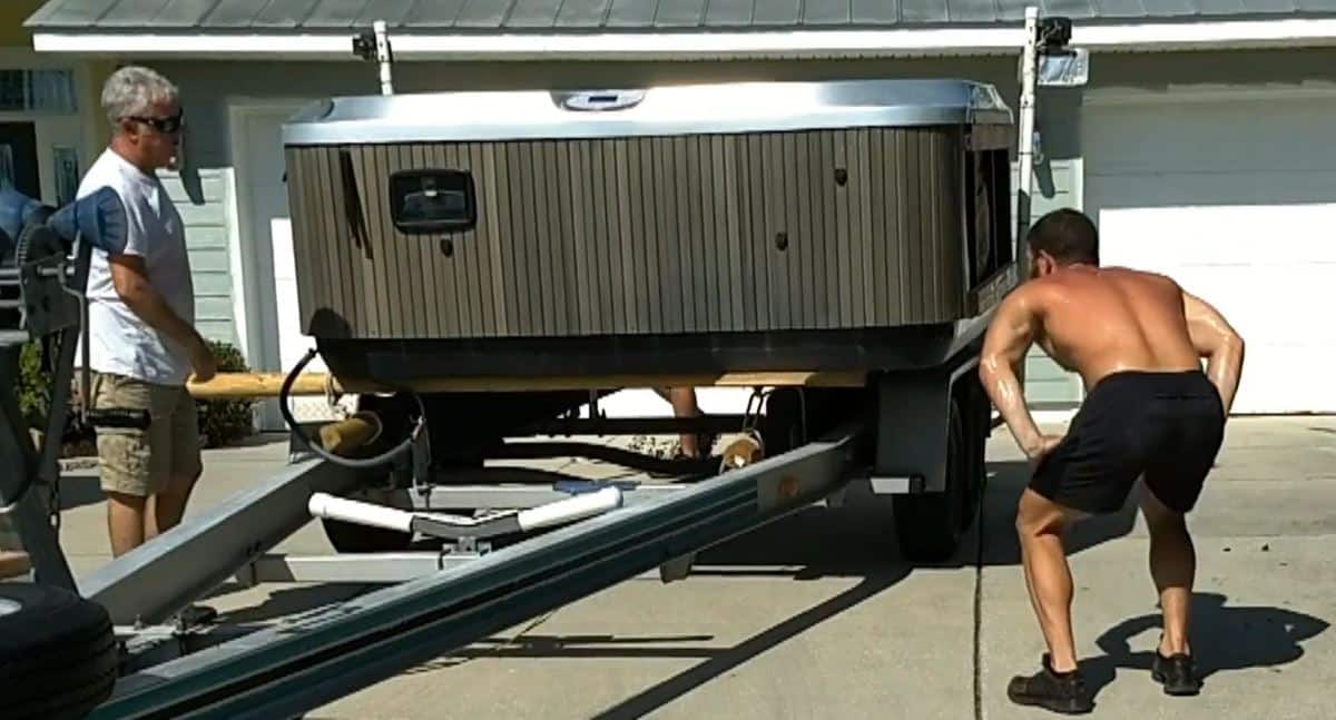 Comment transporter un spa rigide ?