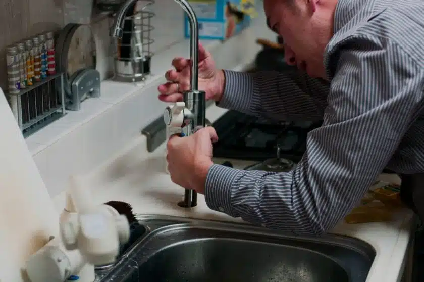 Comment réparer une fuite d’eau ?